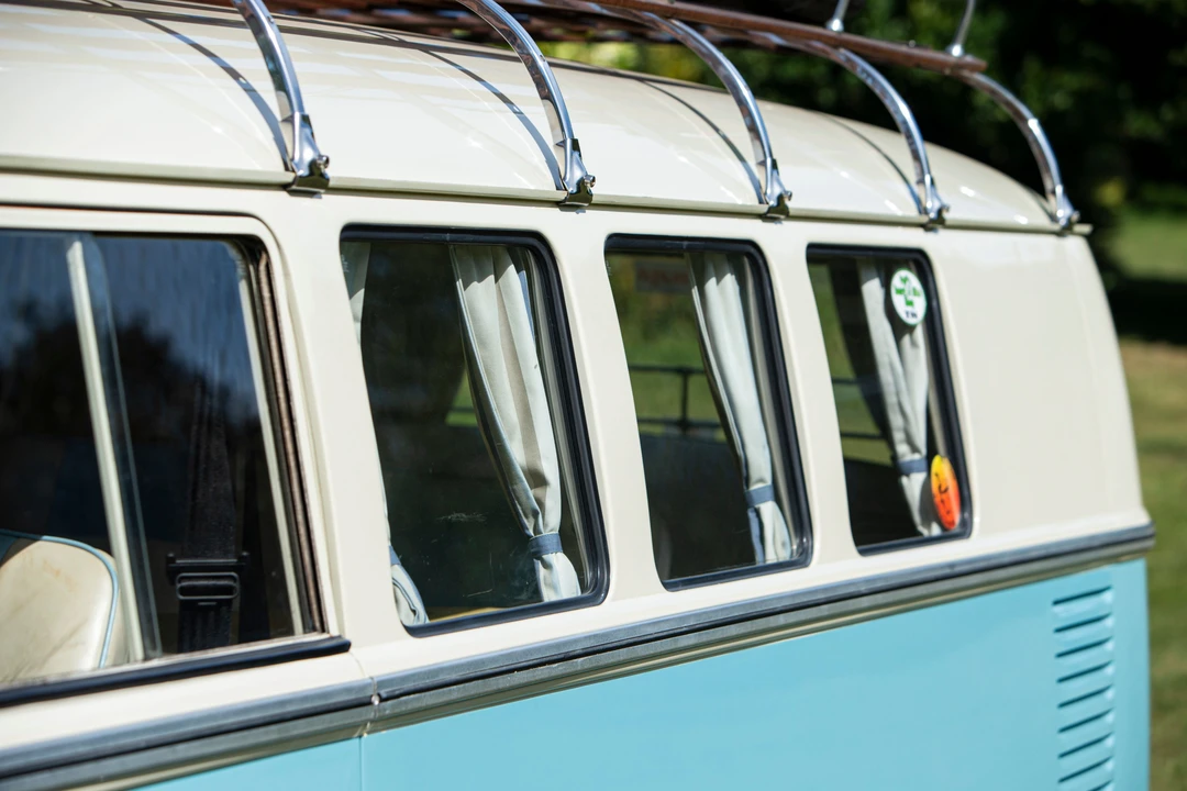 1960 Volkswagen Split-Window Camper - Image 24 of 31
