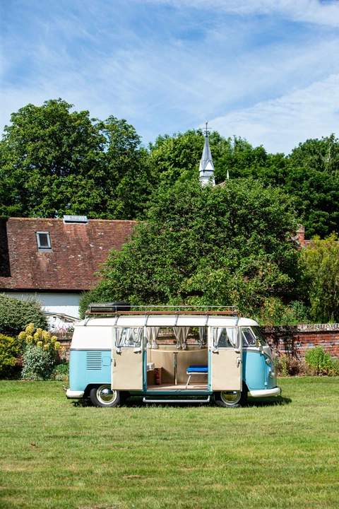 1960 Volkswagen Split-Window Camper - Image 8 of 31
