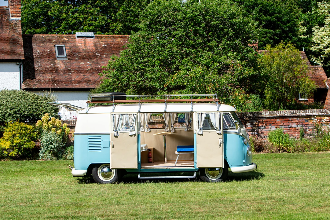 1960 Volkswagen Split-Window Camper - Image 12 of 31