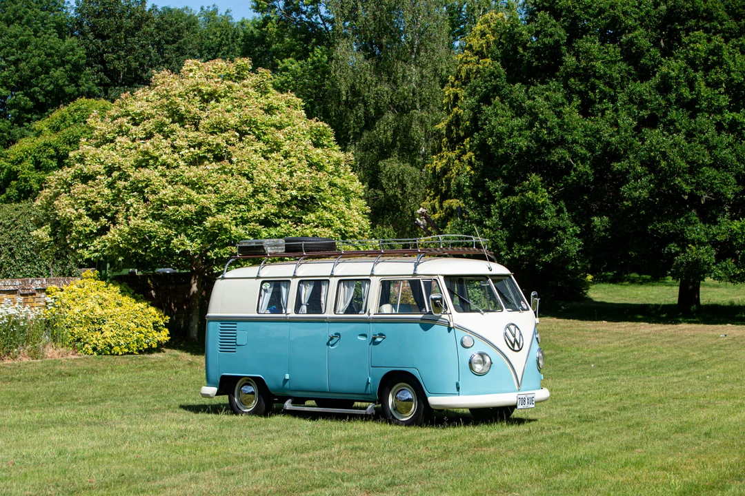 1960 Volkswagen Split-Window Camper - Image 19 of 31
