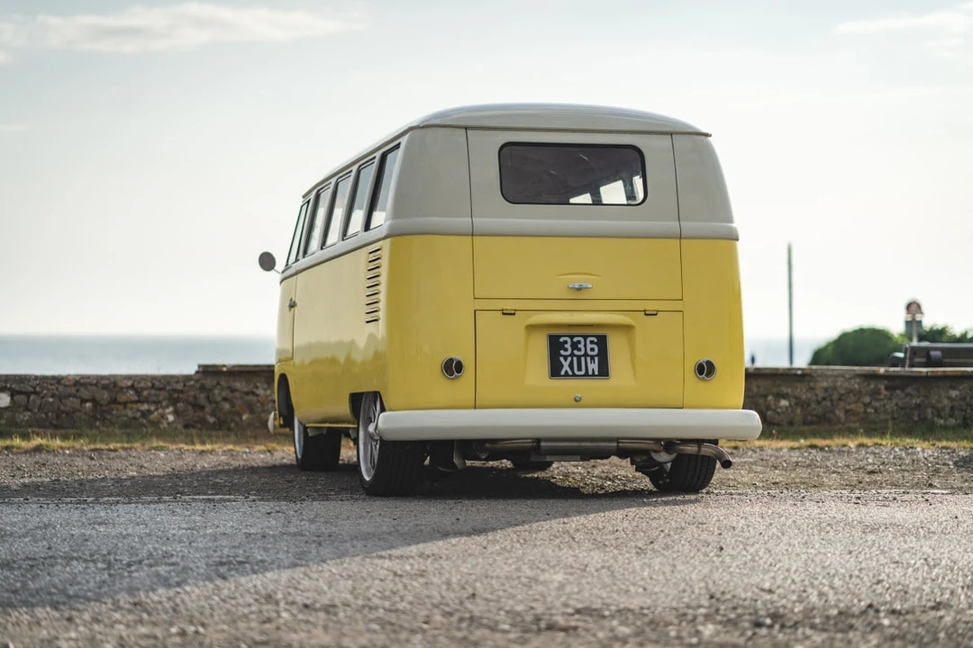 1960 Volkswagen Split-Window Camper - Image 5 of 30