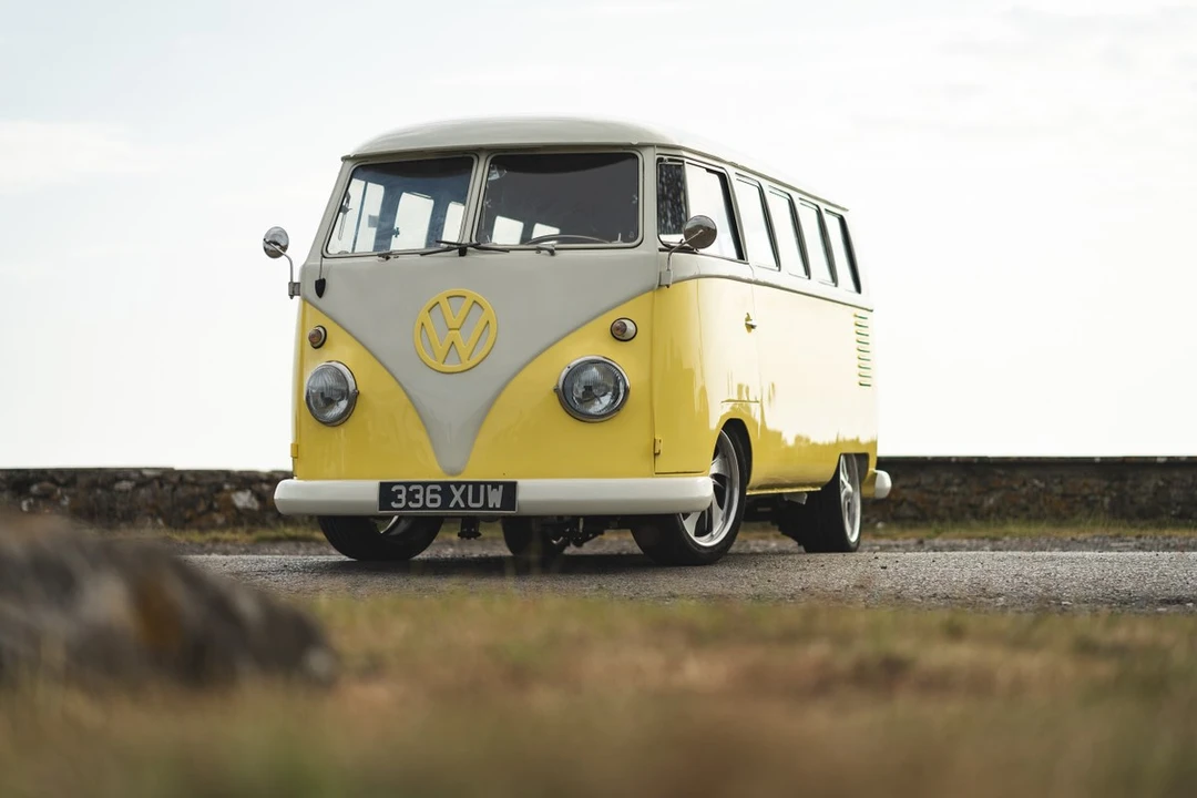 1960 Volkswagen Split-Window Camper - Image 12 of 30