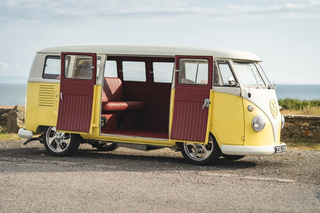 1960 Volkswagen Split-Window Camper - Image 16 of 30