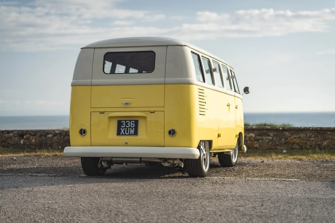 1960 Volkswagen Split-Window Camper - Image 6 of 30
