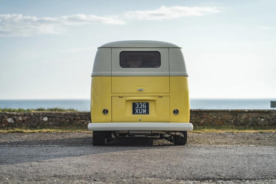 1960 Volkswagen Split-Window Camper - Image 14 of 30