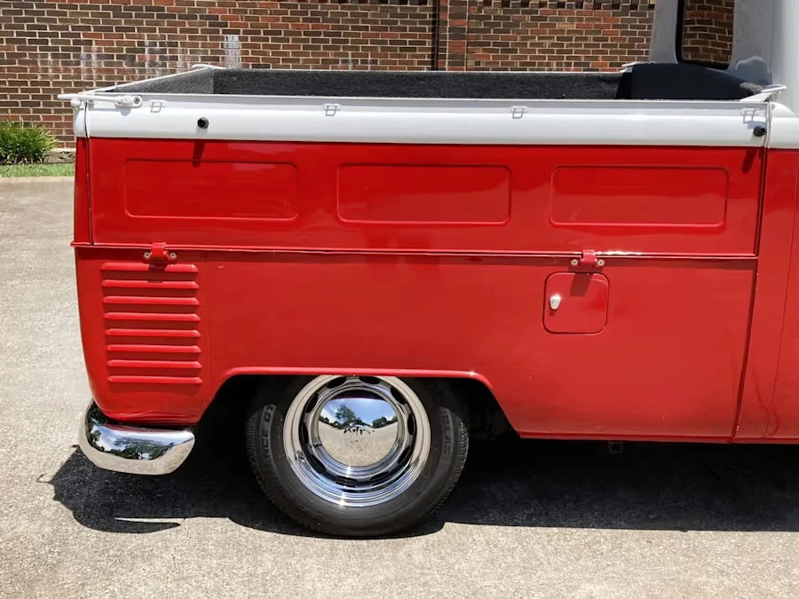1960 Volkswagen Split-Window Pickup - Image 19 of 31