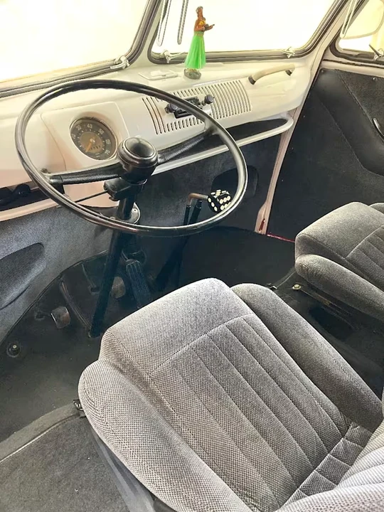 1960 Volkswagen Split-Window Pickup - Image 23 of 31