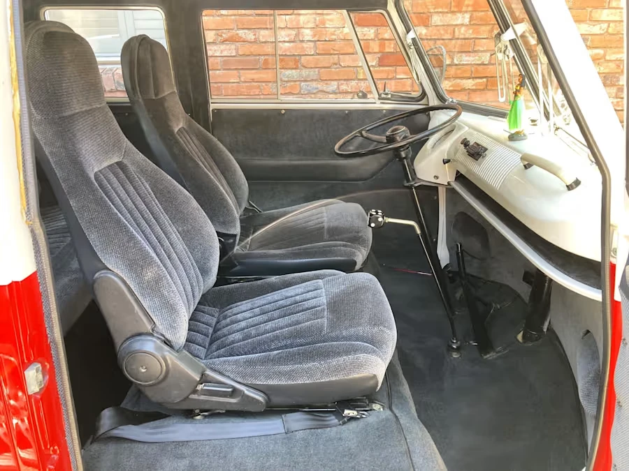 1960 Volkswagen Split-Window Pickup - Image 29 of 31