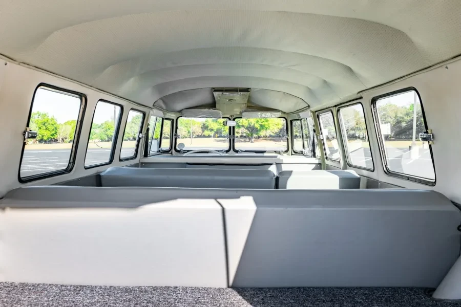 1960 Volkswagen Split-Window Bus - Image 9 of 11