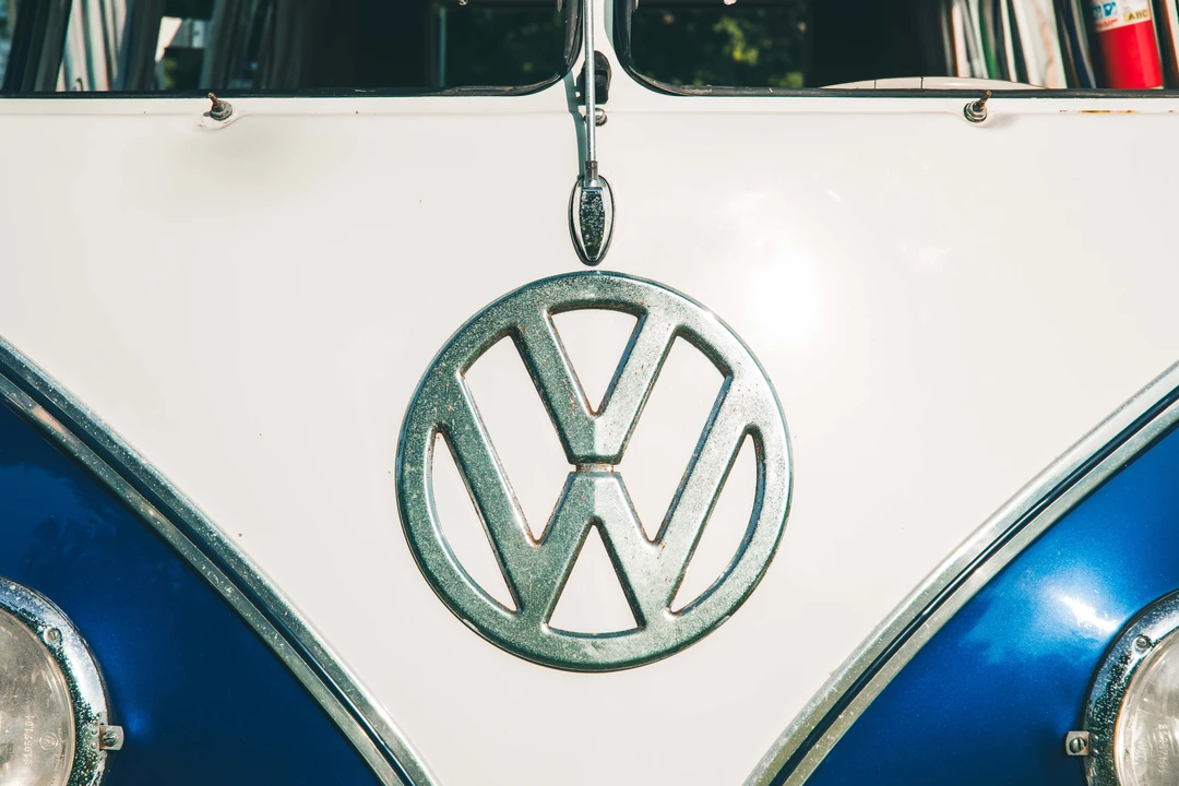 1960 Volkswagen Split-Window Camper - Image 25 of 31