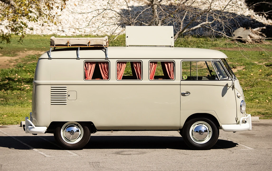 1960 Volkswagen Split-Window Camper - Image 8 of 31