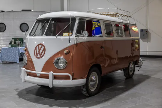 1960 Volkswagen Split-Window Camper - Image 2 of 31