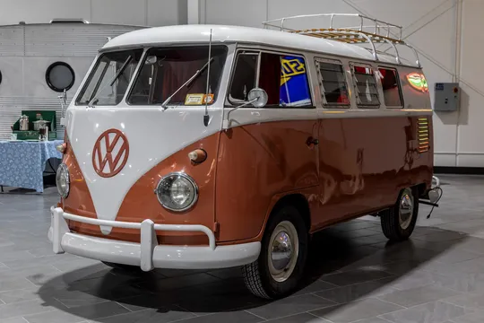 1960 Volkswagen Type 2 Westfalia SO-23 Campmobile