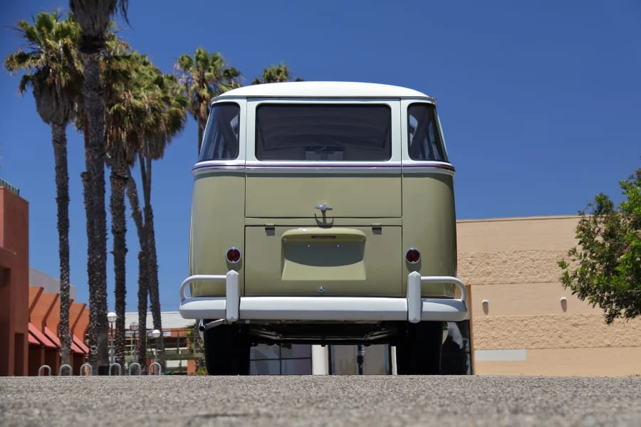 1960 Volkswagen Split-Window Bus - Image 11 of 21