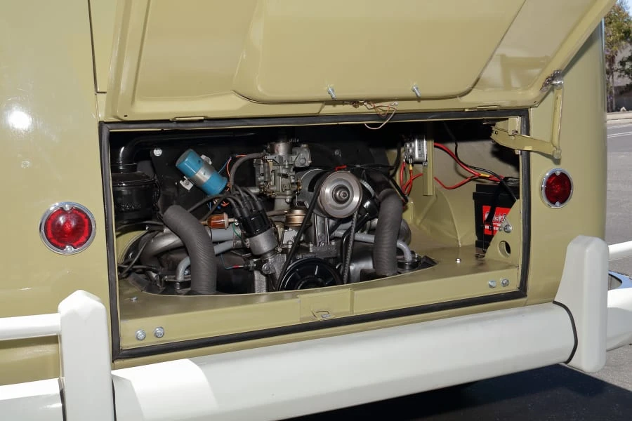 1960 Volkswagen Split-Window Bus - Image 20 of 21