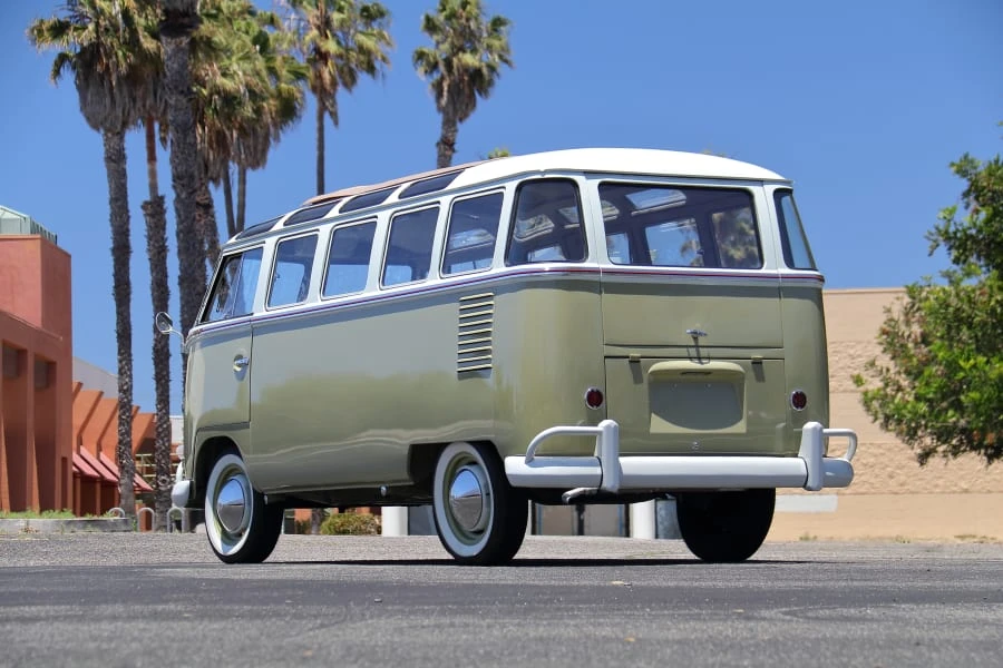 1960 Volkswagen Split-Window Bus - Image 3 of 21