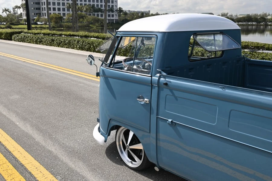 1960 Volkswagen Split-Window Pickup - Image 30 of 31