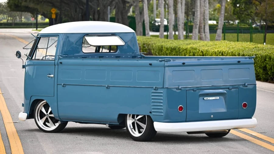 1960 Volkswagen Split-Window Pickup - Image 2 of 5