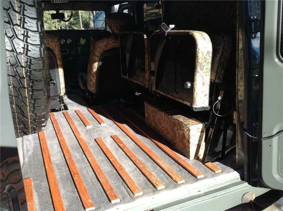1960 Willys Jeep Wagon - Image 2 of 4
