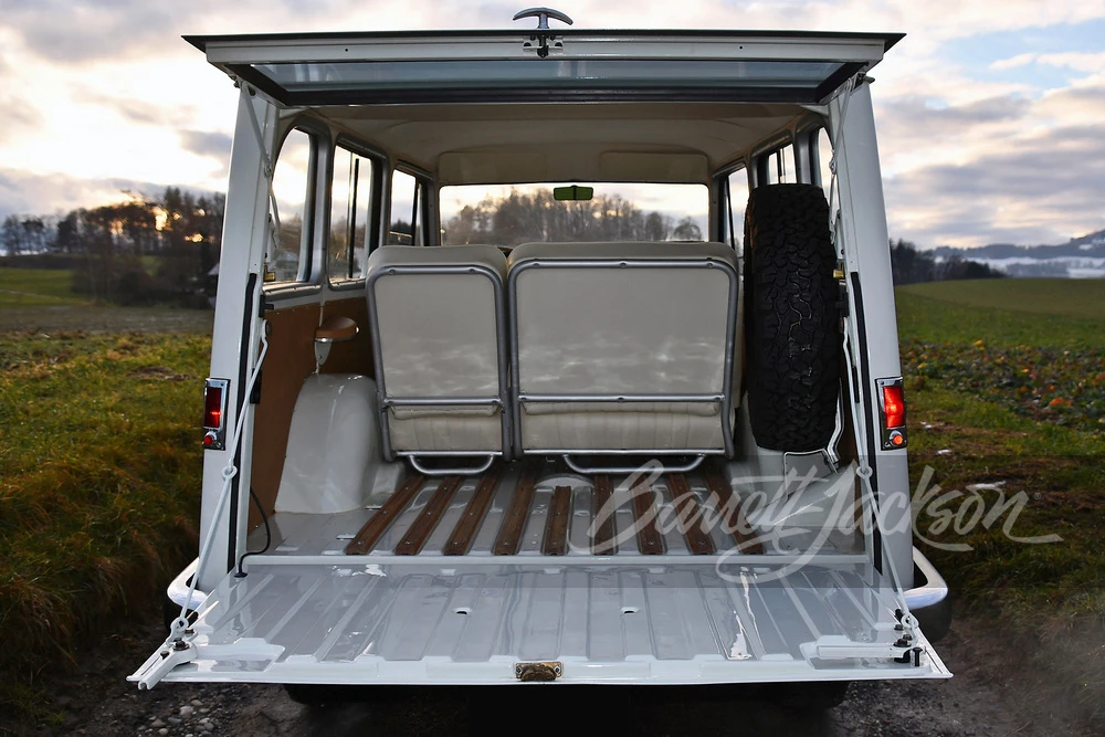 1960 Willys Jeep Wagon - Image 8 of 21