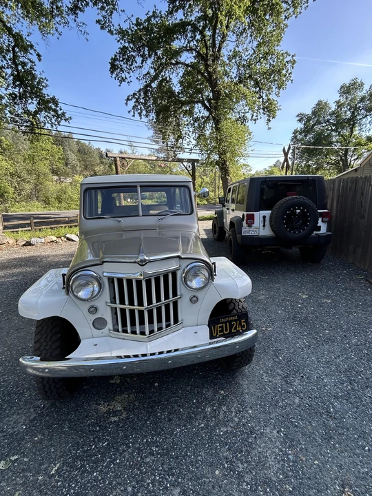 1960 Willys Jeep Wagon - Image 7 of 31