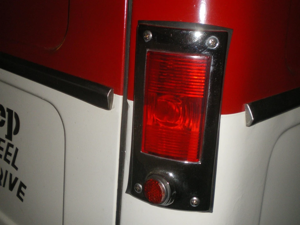 1960 Willys Jeep Wagon - Image 30 of 31