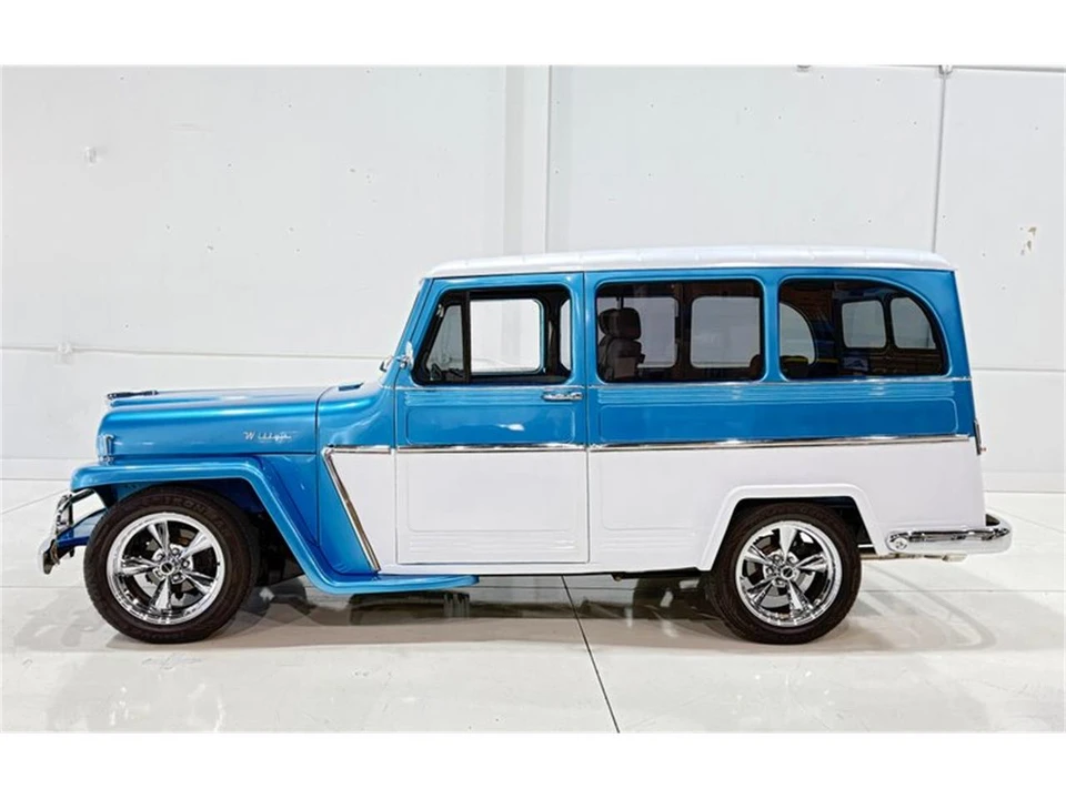 1960 Willys Jeep Wagon - Image 4 of 31