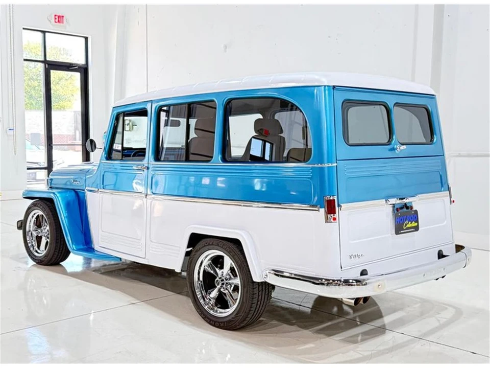 1960 Willys Jeep Wagon - Image 5 of 31