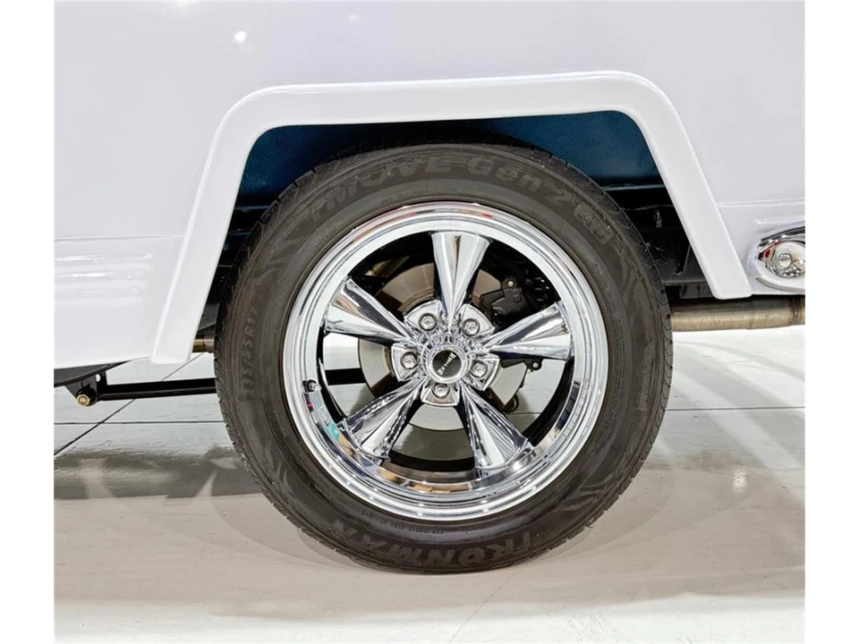 1960 Willys Jeep Wagon - Image 24 of 31