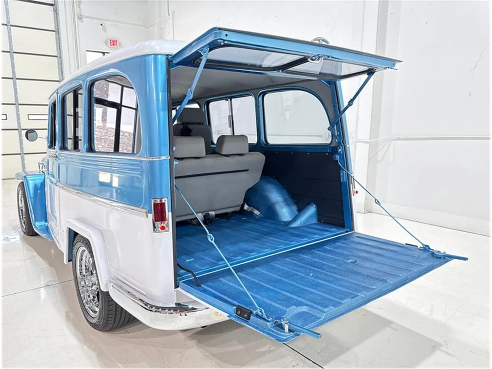 1960 Willys Jeep Wagon - Image 27 of 31