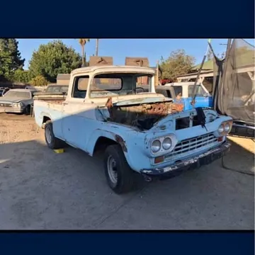 1960 Ford F-100 Short Bed