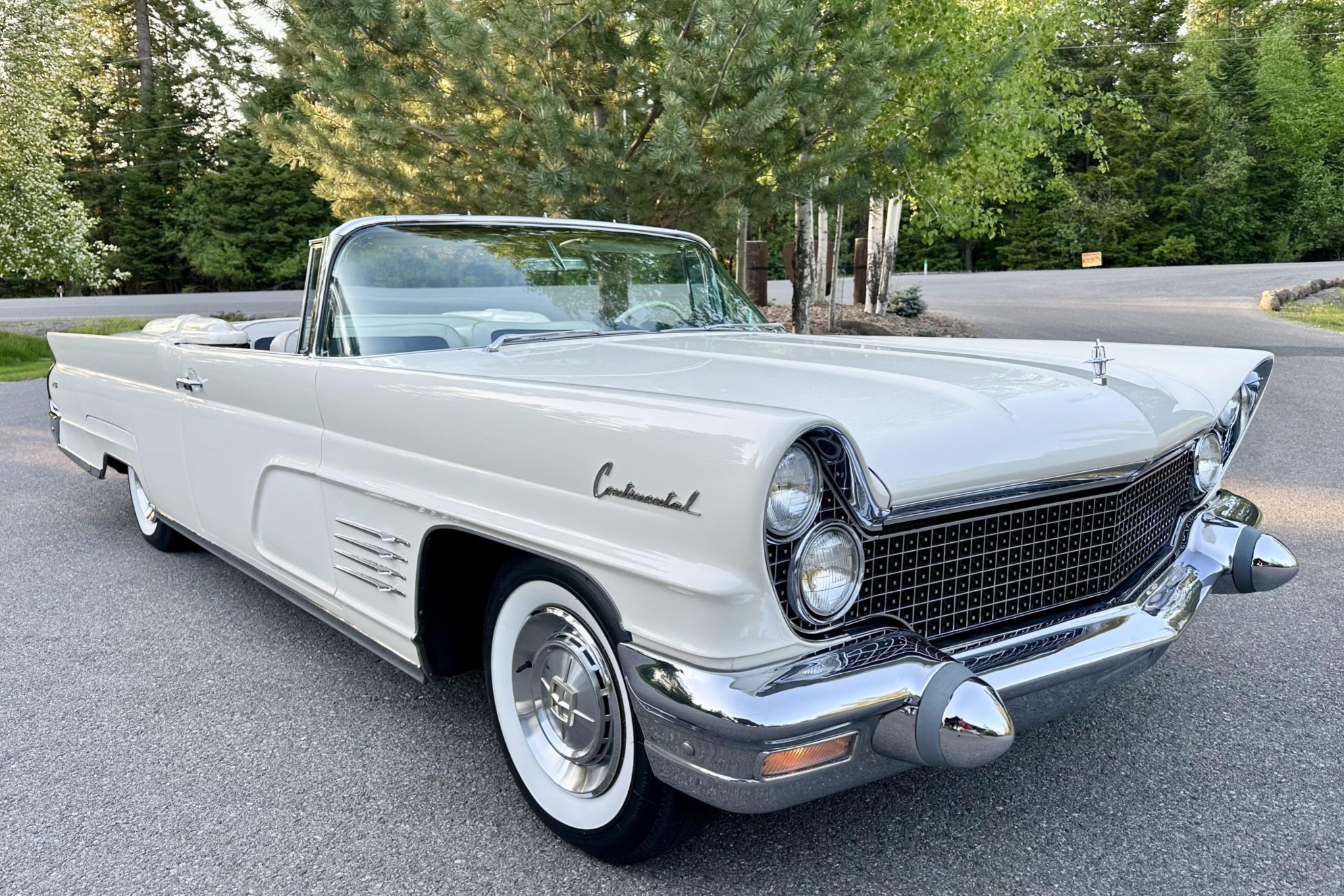 1960 Lincoln Continental Mark V Convertible