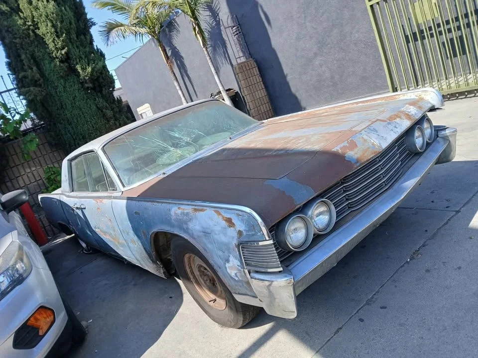 1960 Lincoln Continental 3rd Gen - Image 2 of 9