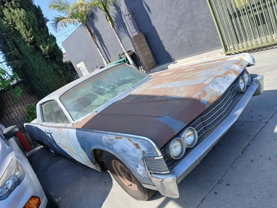 1960 Lincoln Continental 3rd Gen - Image 5 of 9