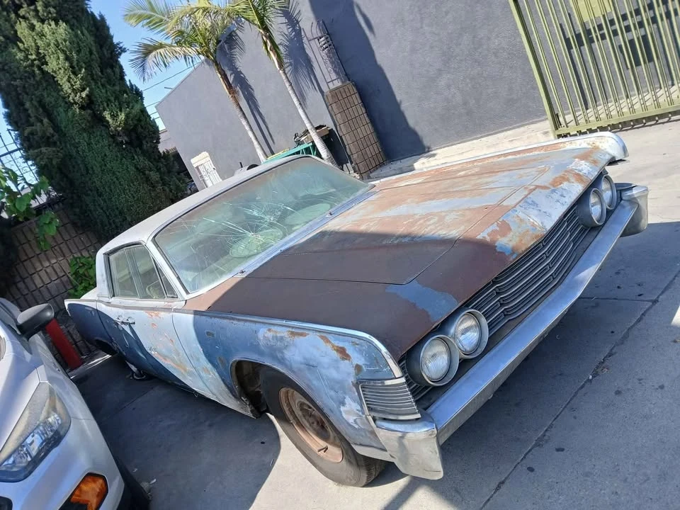 1960 Lincoln Continental 3rd Gen - Image 3 of 9