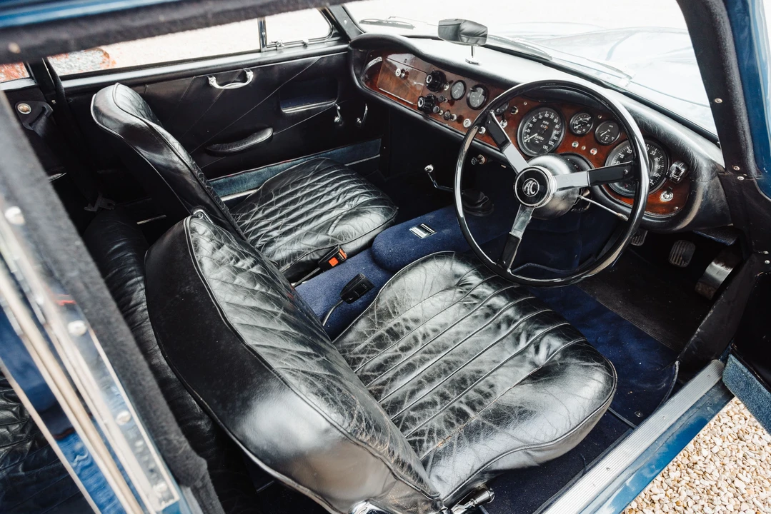 1961 AC - Image 2 of 31