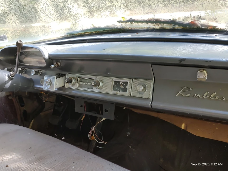 1961 AMC Ambassador - Image 4 of 10