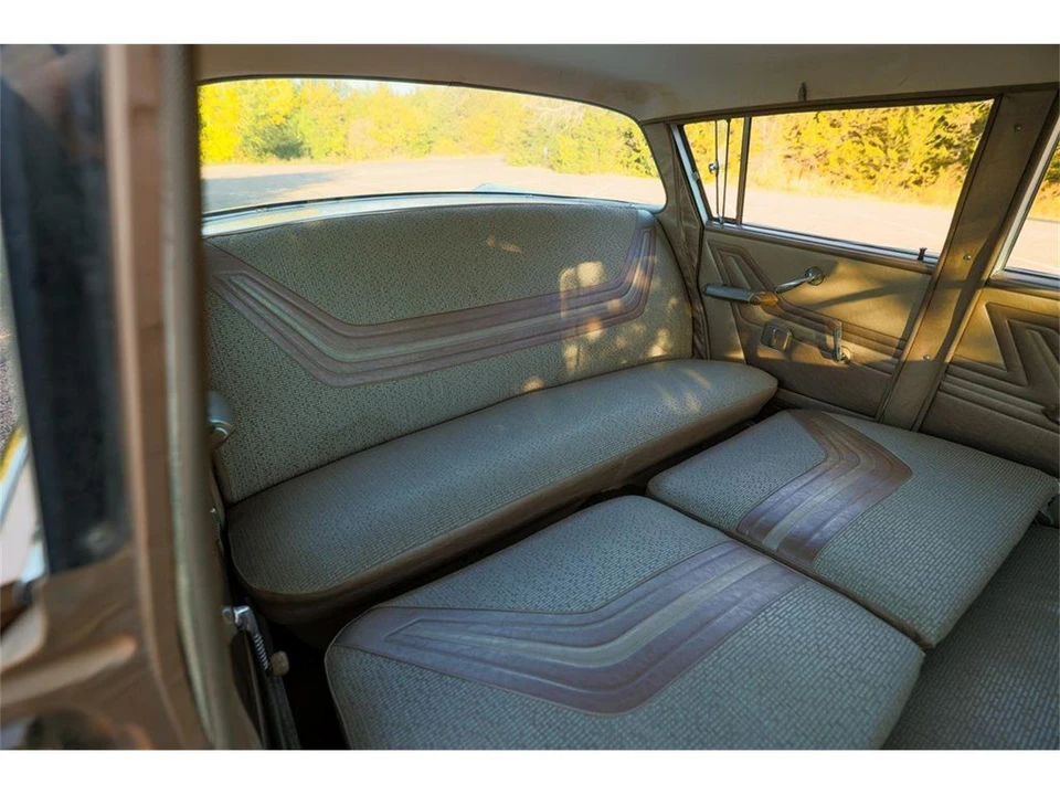 1961 AMC Ambassador - Image 10 of 31