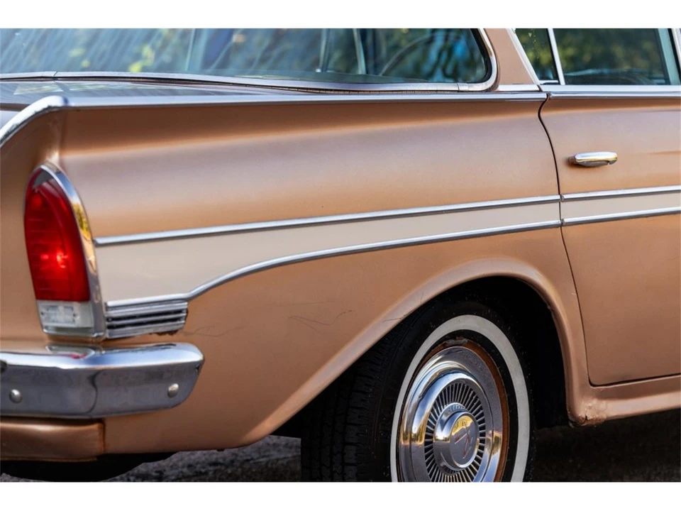 1961 AMC Ambassador - Image 9 of 31