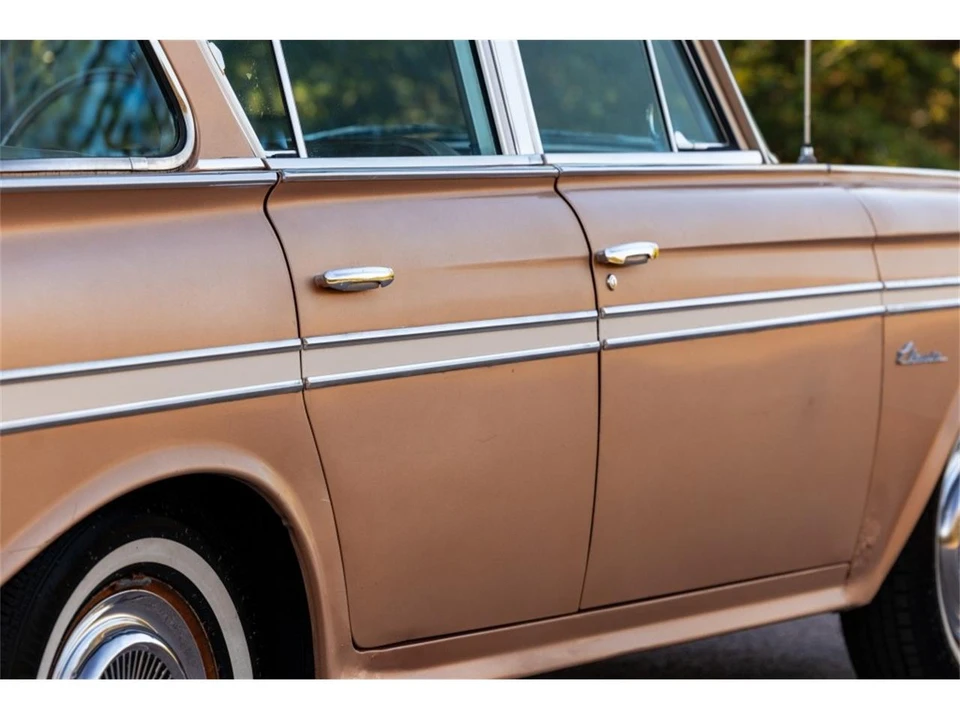 1961 AMC Ambassador - Image 10 of 31