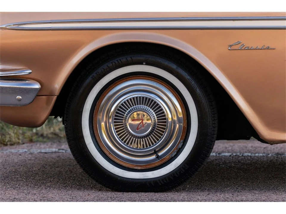 1961 AMC Ambassador - Image 21 of 31