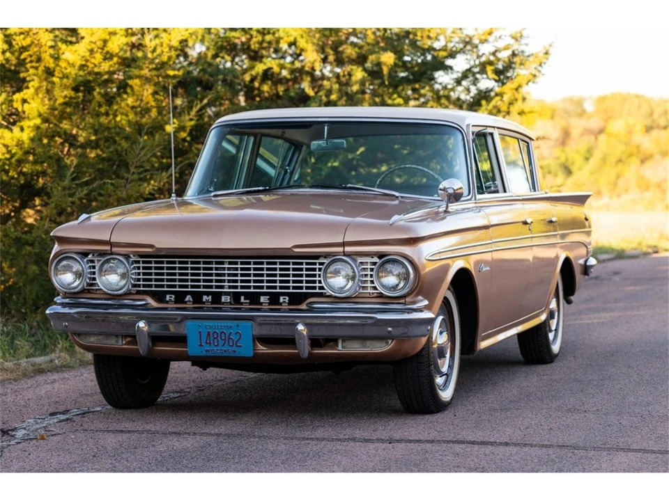 1961 AMC Ambassador - Image 25 of 31