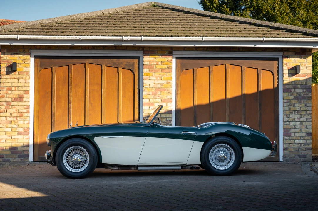 1961 Austin-Healey 3000 Mark II - Image 9 of 31