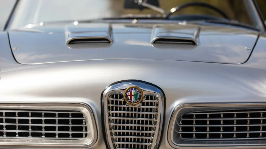 1961 Alfa Romeo 102-Series 2000 - Image 10 of 23