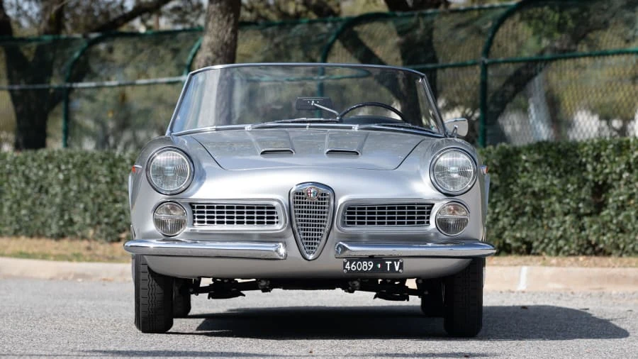1961 Alfa Romeo 102-Series 2000 - Image 14 of 23