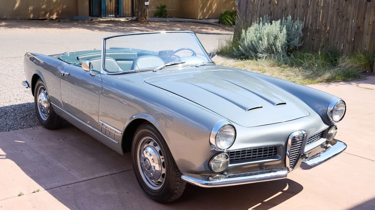 1961 Alfa Romeo 102-Series 2000 - Image 6 of 20
