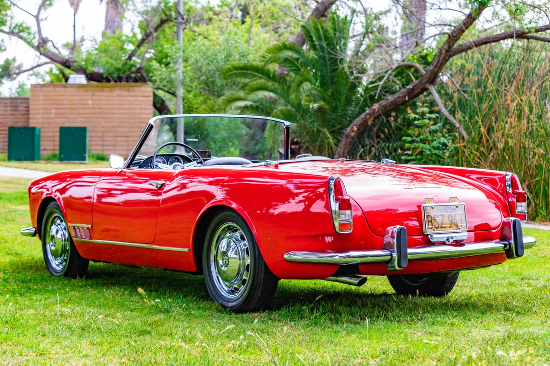 1961 Alfa Romeo 102-Series 2000 - Image 9 of 31