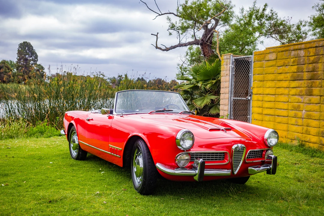 1961 Alfa Romeo 102-Series 2000 - Image 17 of 31