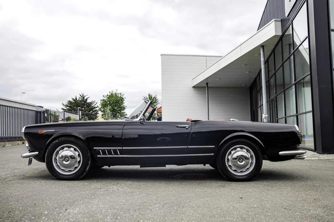 1961 Alfa Romeo 102-Series 2000 - Image 8 of 31