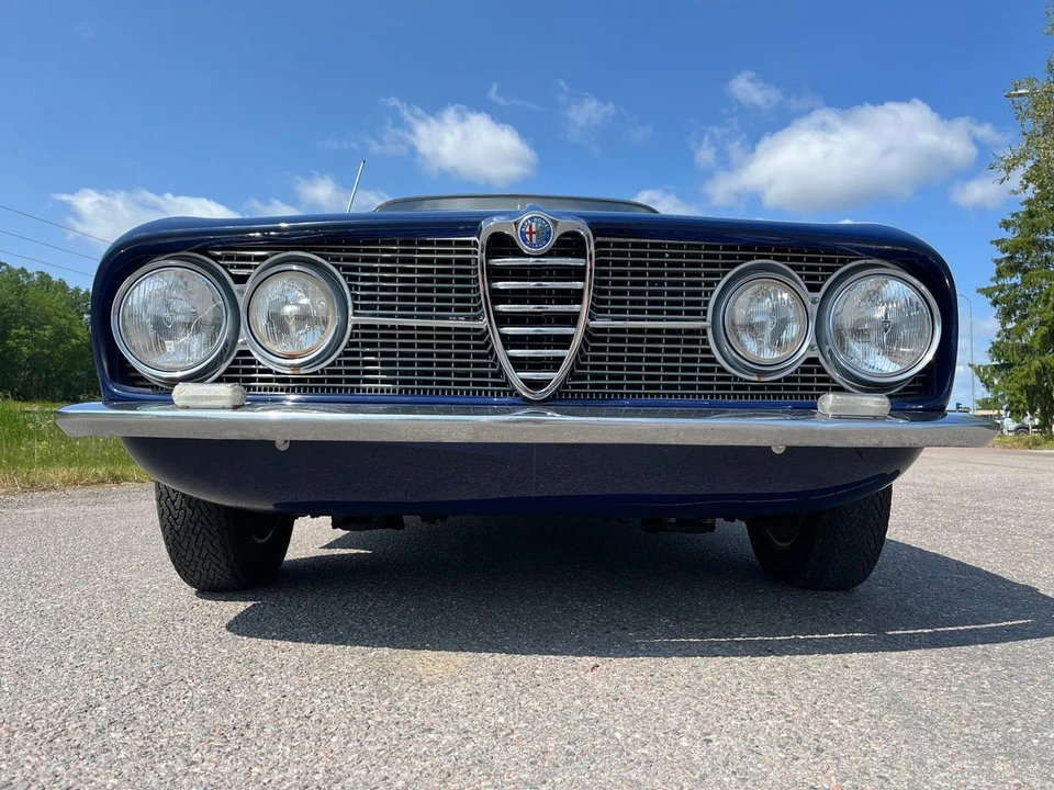 1961 Alfa Romeo 102-Series 2000 - Image 6 of 30